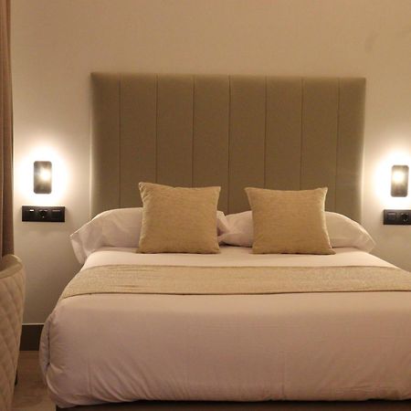 Hostal La Rua-Montera มาดริด ภายนอก รูปภาพ