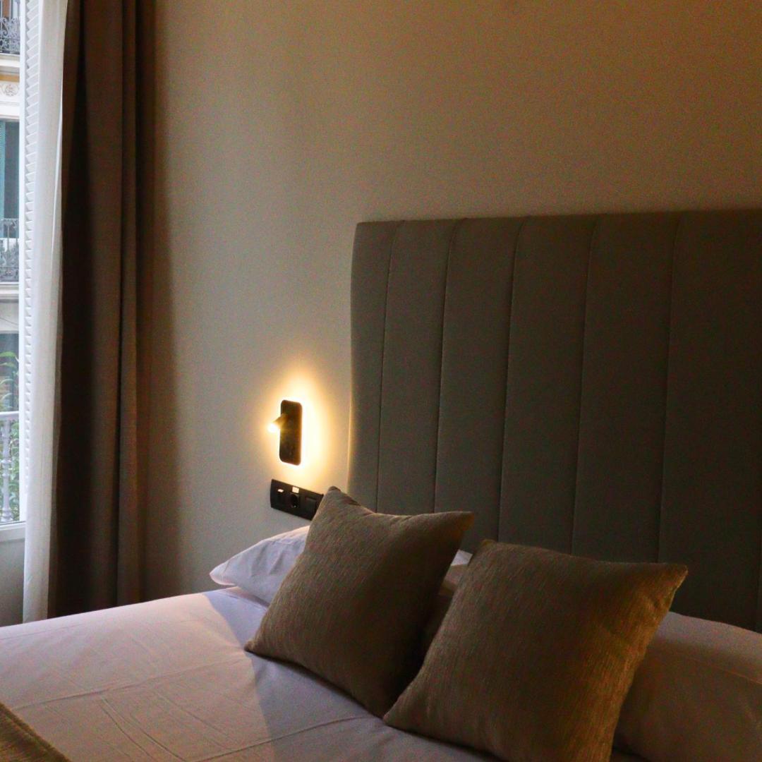 Hostal La Rua-Montera มาดริด ภายนอก รูปภาพ
